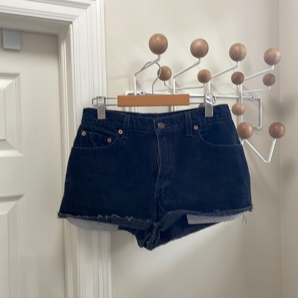 550 Levi's - Denim Vintage Cutoff Jean Shorts - Black - Size 10 - Picture 1 of 12